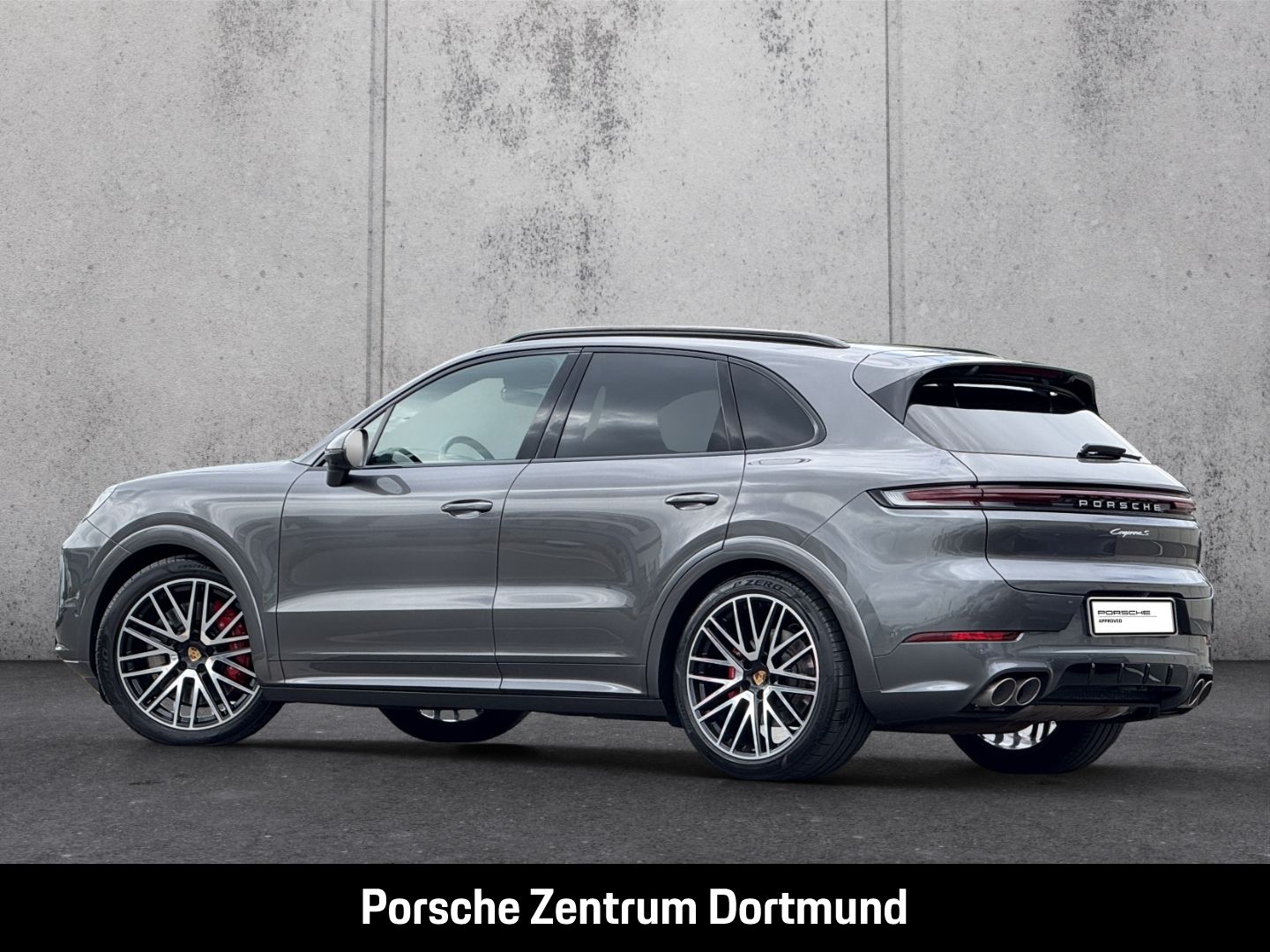 Porsche Cayenne S BOSE InnoDrive Panoramadach LED-Matrix