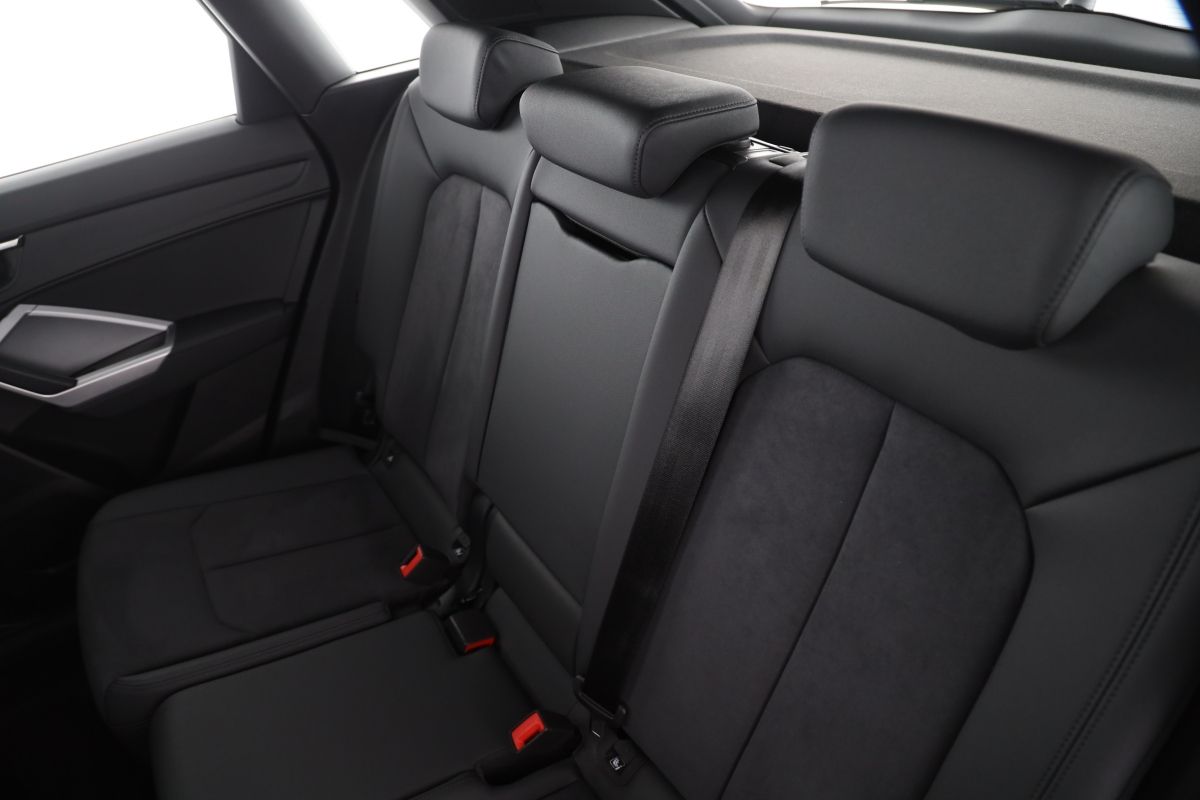 Audi Q3 35 TDI quattro S tronic S line - Samsaru's Car Outlet