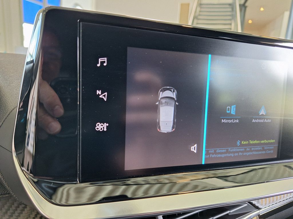 Peugeot e-208 Allure - Samsaru's Car Outlet