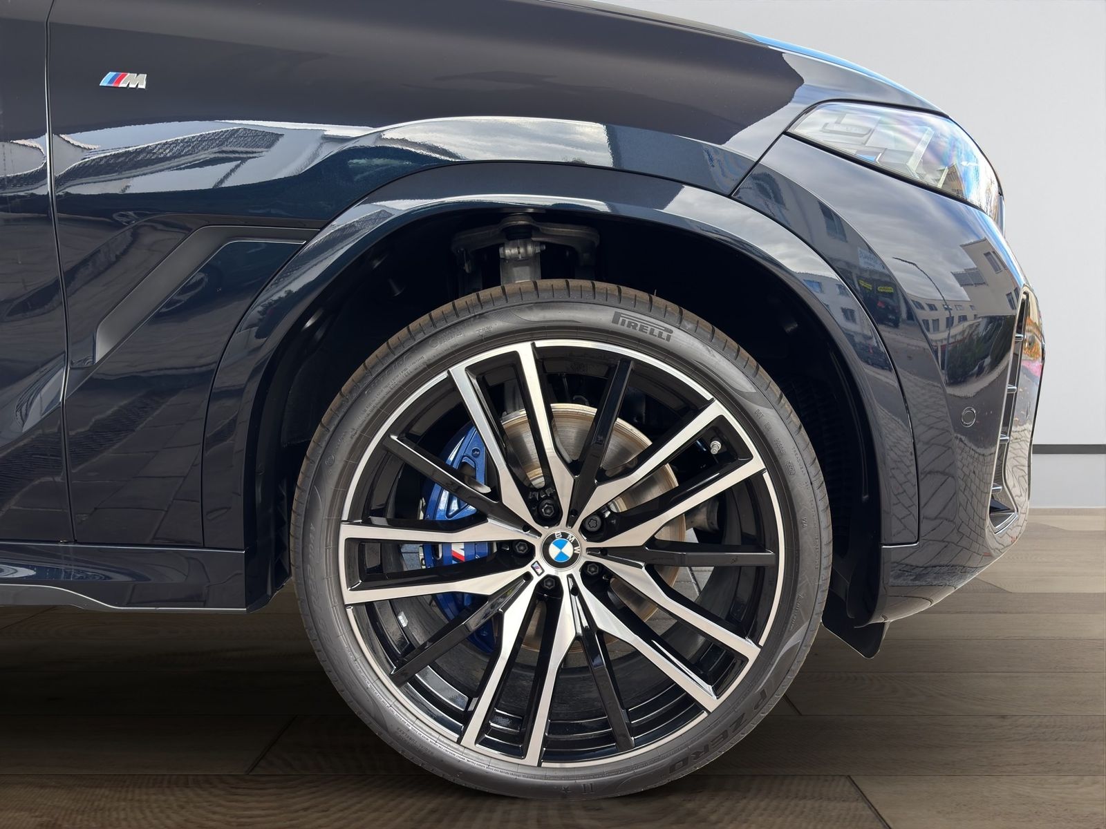 BMW X6 xDrive40i [M Sport, HUD, AHK, ACC, GSD, 22" L