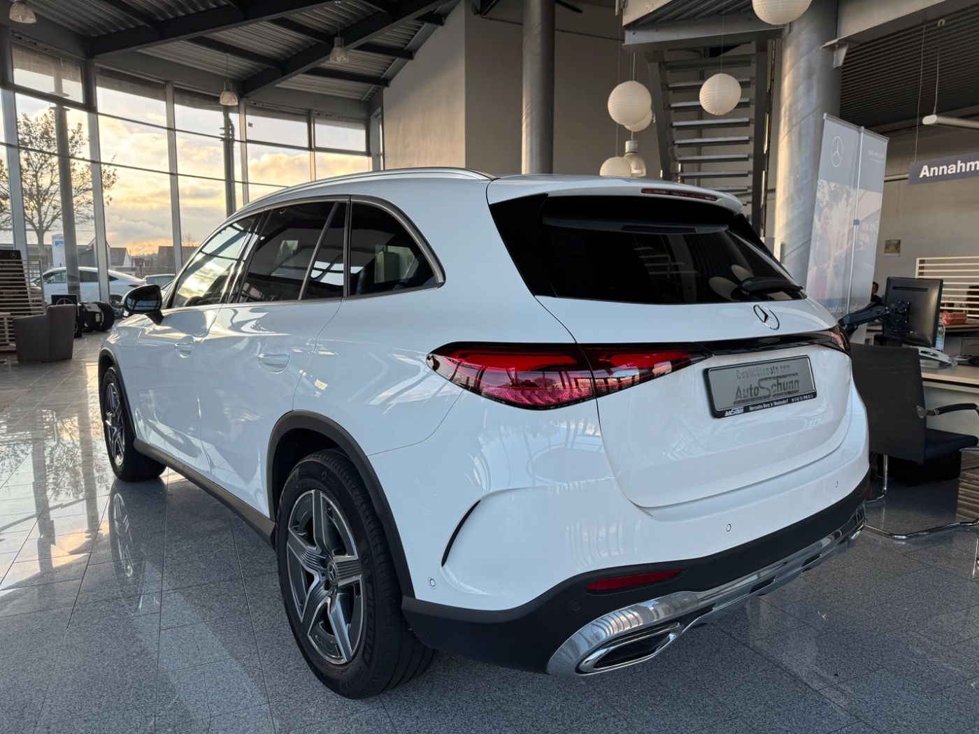 Mercedes-Benz GLC 220 d 4M AMG+Pano+AHK+Winter-Paket+Kamera