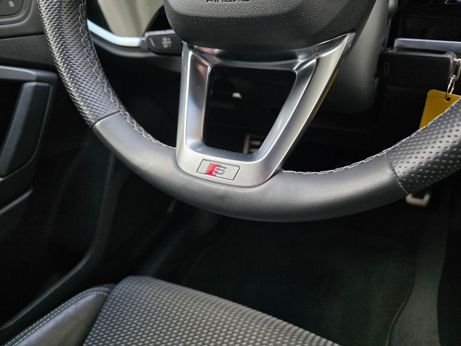 Audi Q3 Sportback 40 TFSI quattro S Line - Samsaru's Car Outlet
