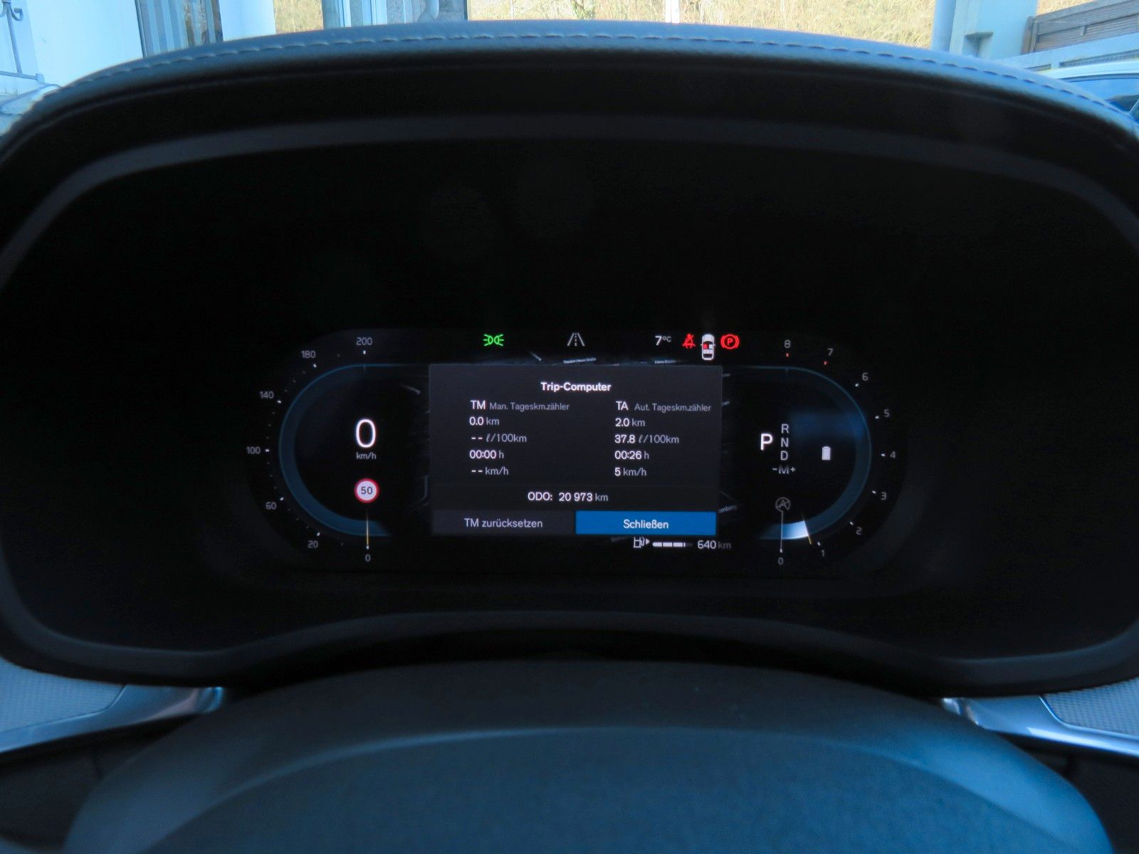 Volvo S60 Ultimate Dark AWD // Pano, Pilot, 360°