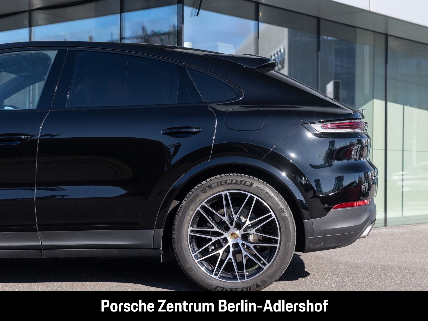 Porsche Cayenne E-Hybrid Coupe BOSE Luftfederung LED