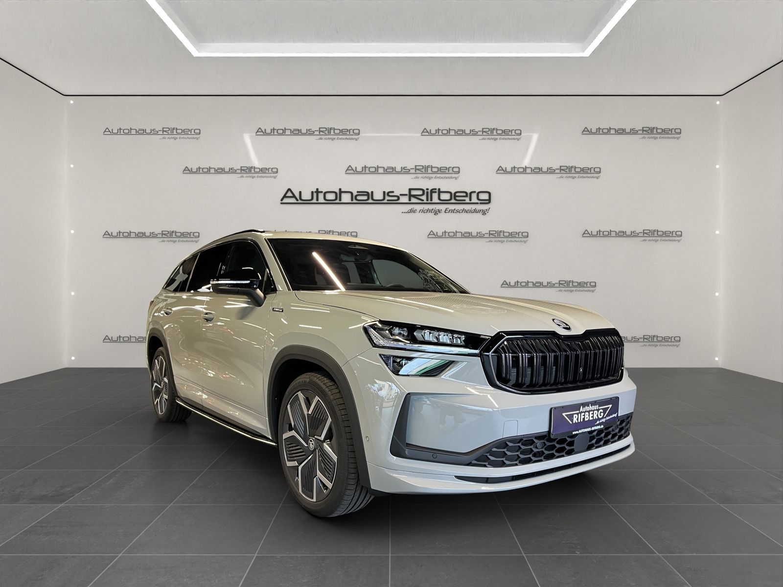 Skoda Kodiaq 2.0 TDI4x4Sportline/7S/AHK/PANO/20Z/HUD