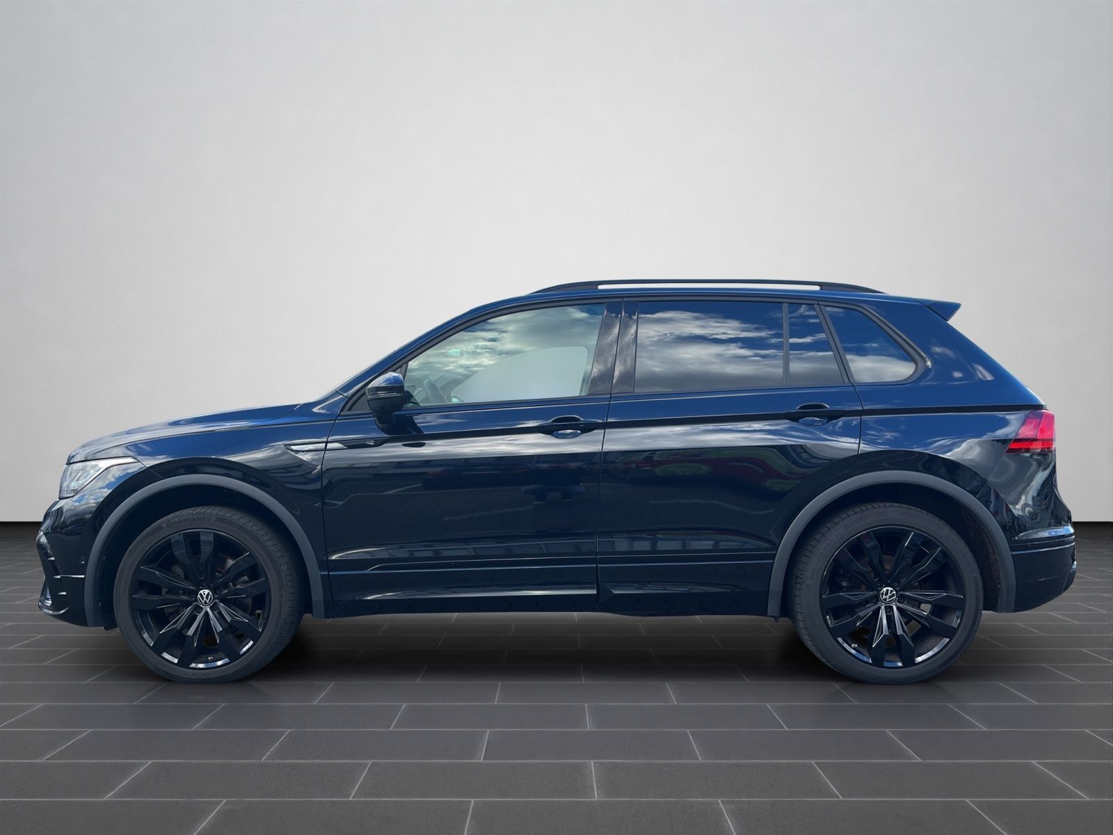 Volkswagen Tiguan R-Line 2,0 TDI 4MOTION 7-Gang-DSG | 360°