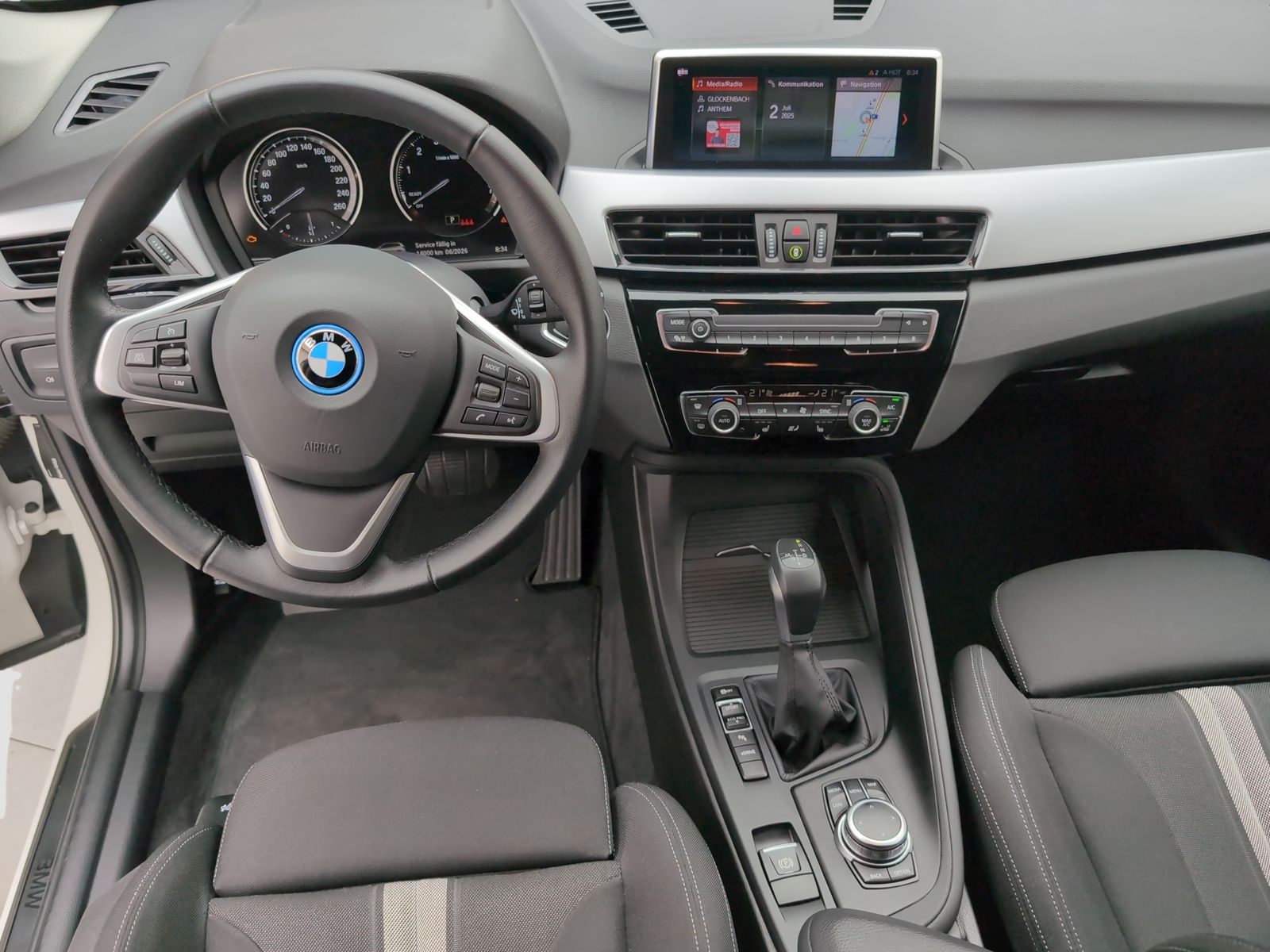 BMW X1 xDrive25e - Samsaru's Car Outlet