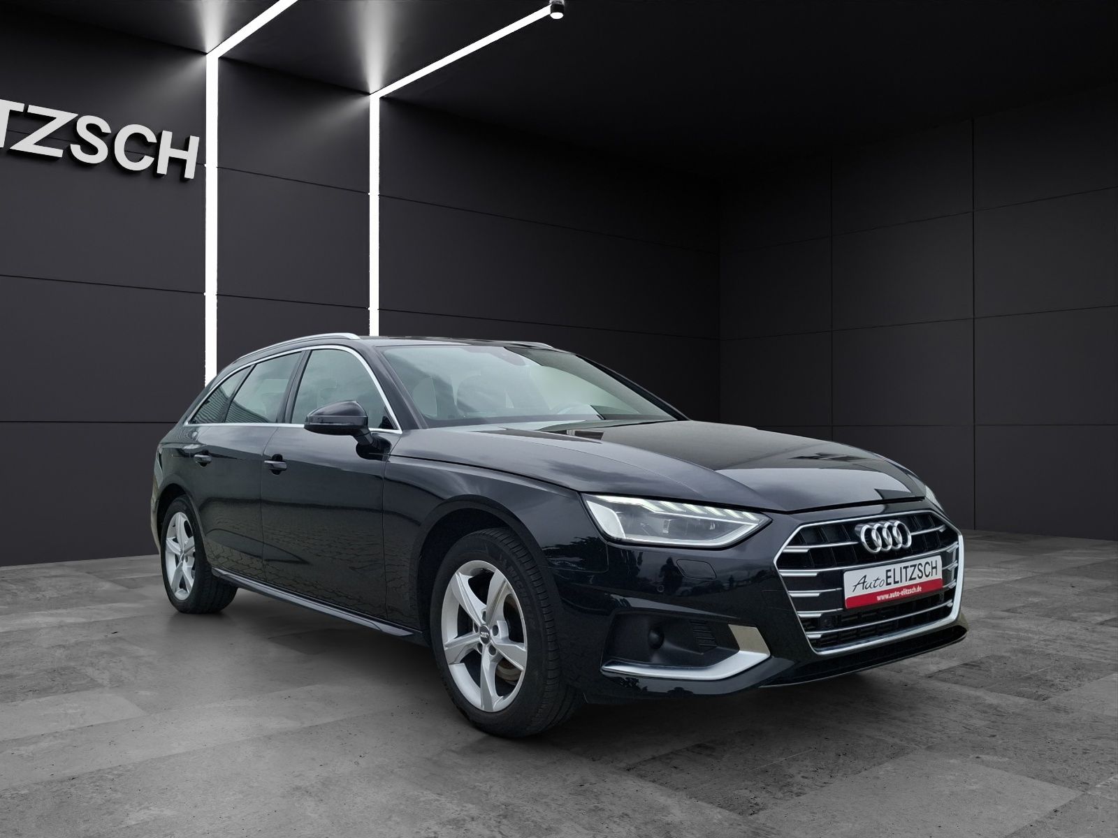 Audi A4 Avant 35 TFSI advanced S-tronic - Samsaru's Car Outlet
