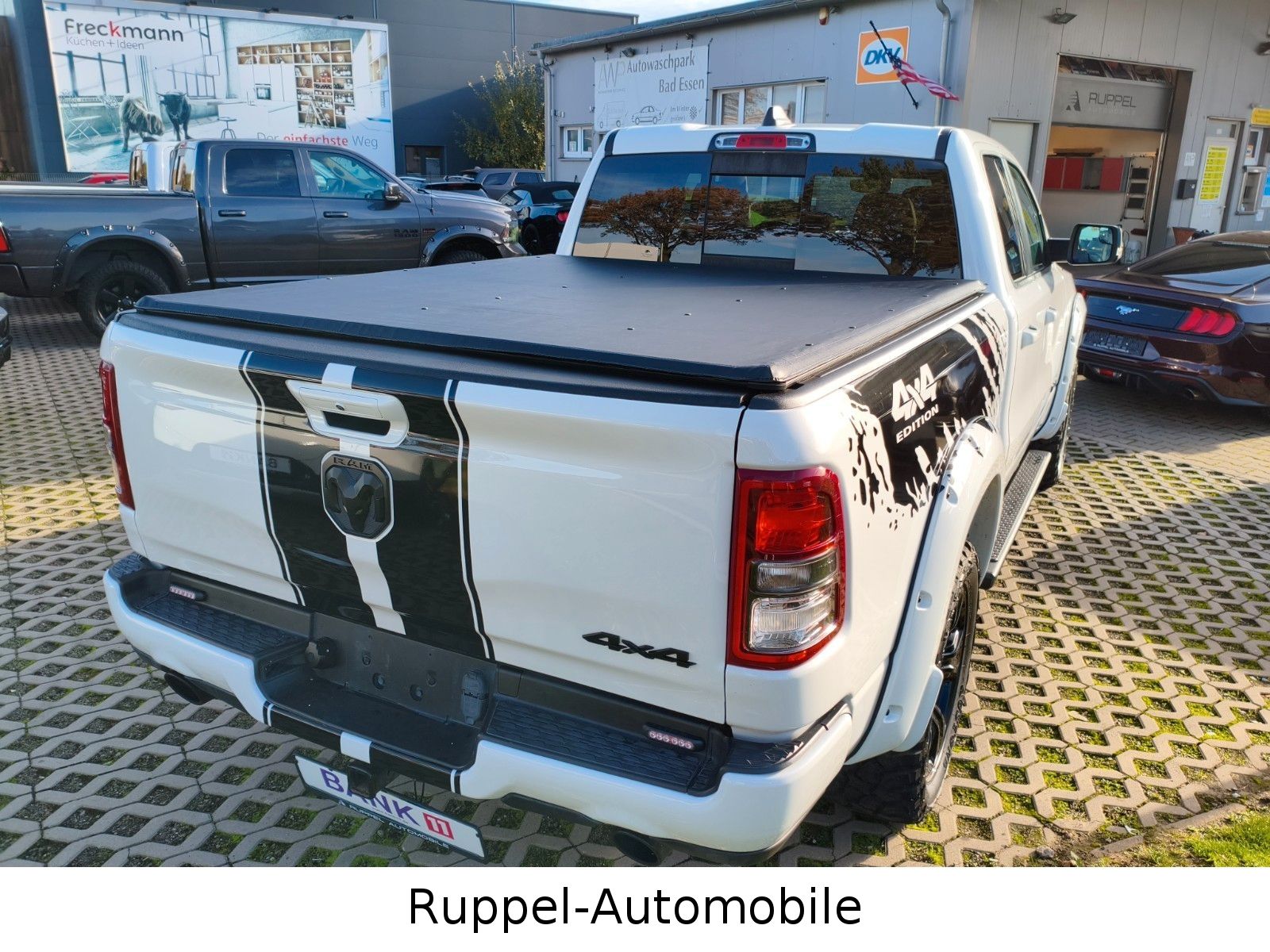 Dodge RAM 5.7 V8 LPG  QuadCab LKW R-CAM 6.Sitzer