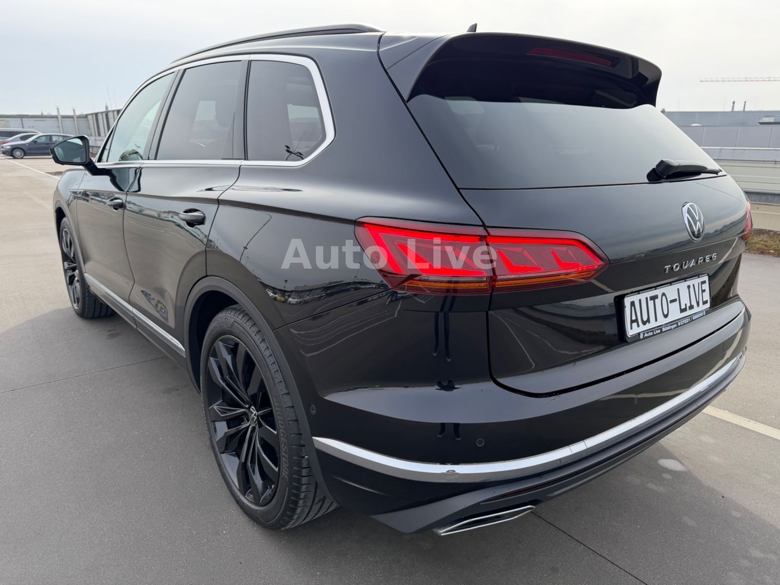 Volkswagen Touareg 3.0 TDI*Atmosphere*PAN*MATR*LUFT*360*VOL