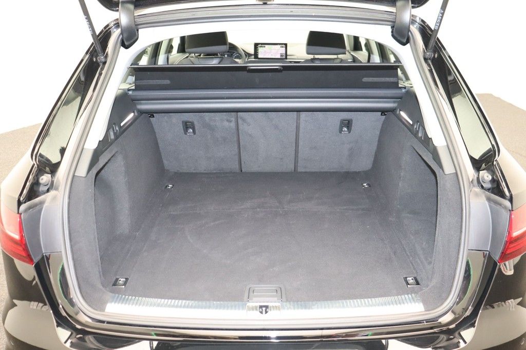 Audi A4 Avant 40 TDI quattro - Samsaru's Car Outlet