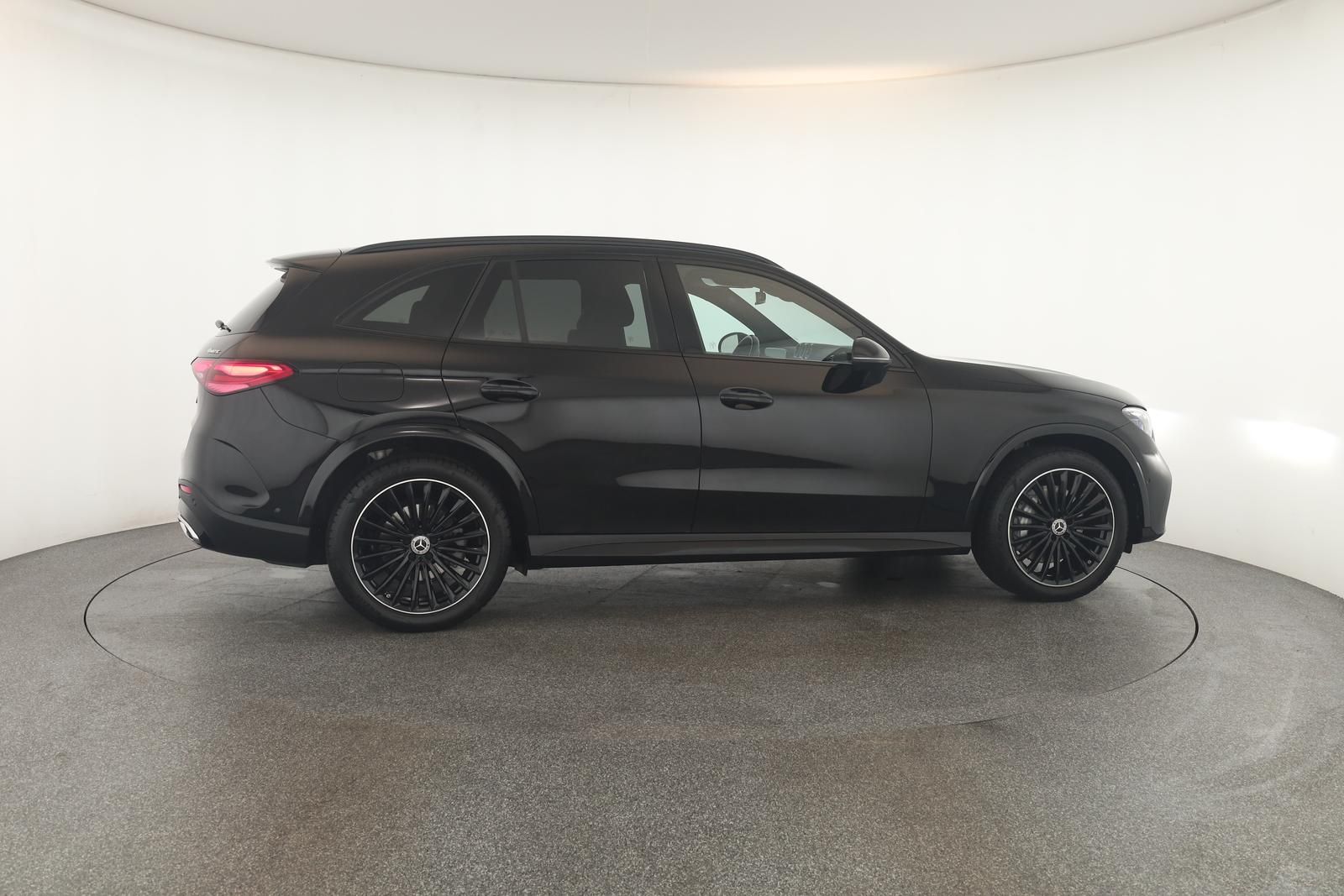 Mercedes-Benz GLC 300 d 4M AMG Advanced Night DIGITAL Pano AHK