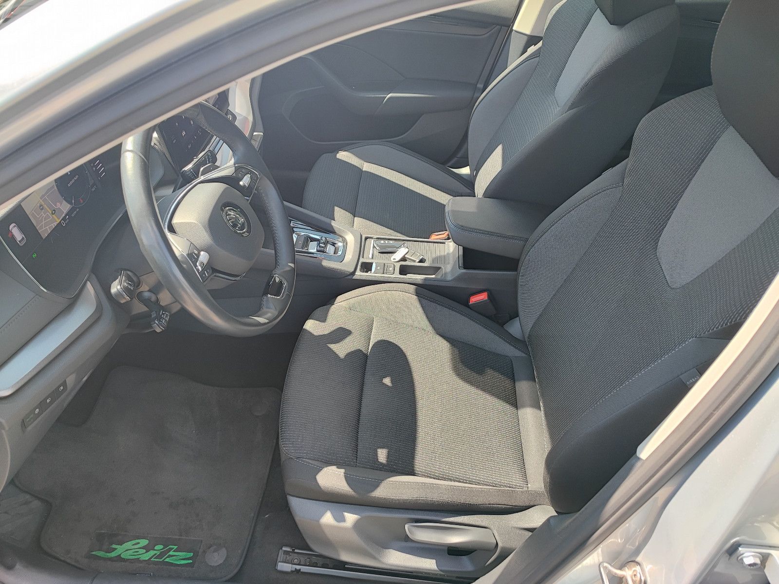 Skoda Octavia 2.0 TDi - Samsaru's Car Outlet