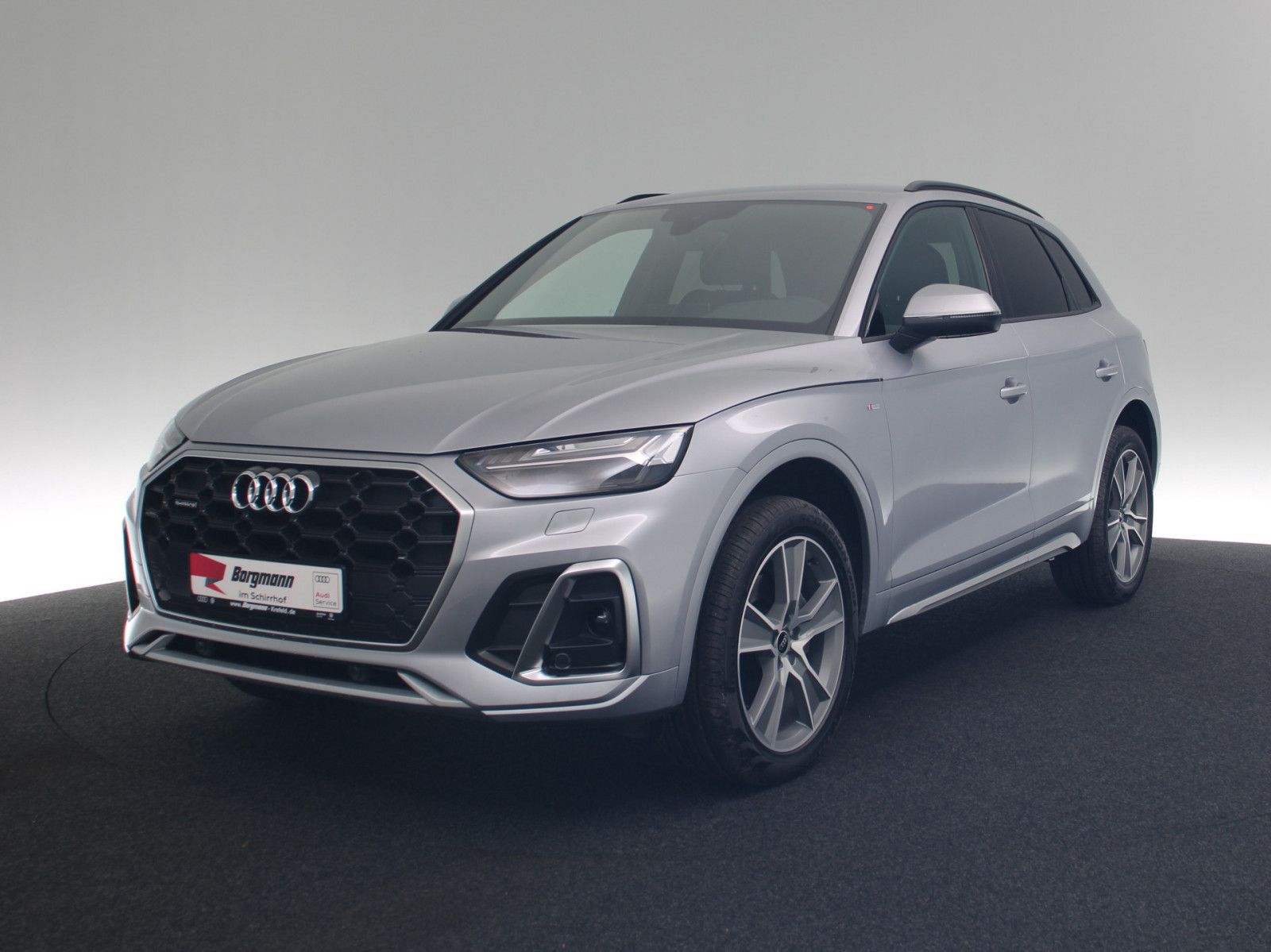 Audi Q5 40 TDI quattro S line AHK MATRIX-LED ACC SHZ