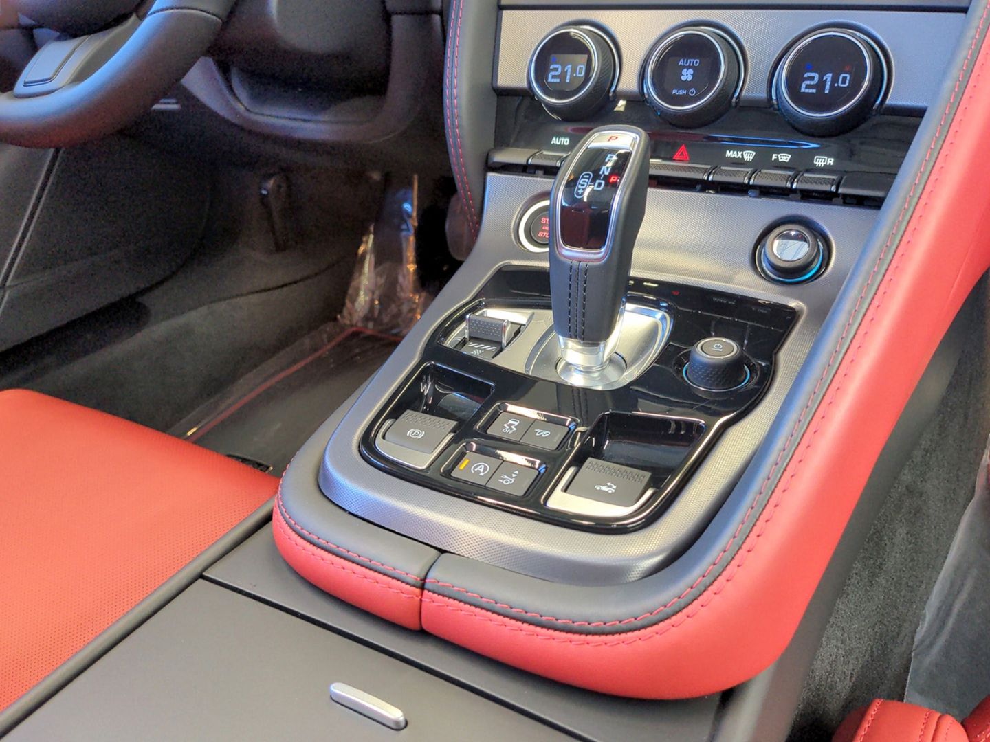 Jaguar F-Type Cabrio R-Dynamic AWD P450+Perf.Sitze+Keyl