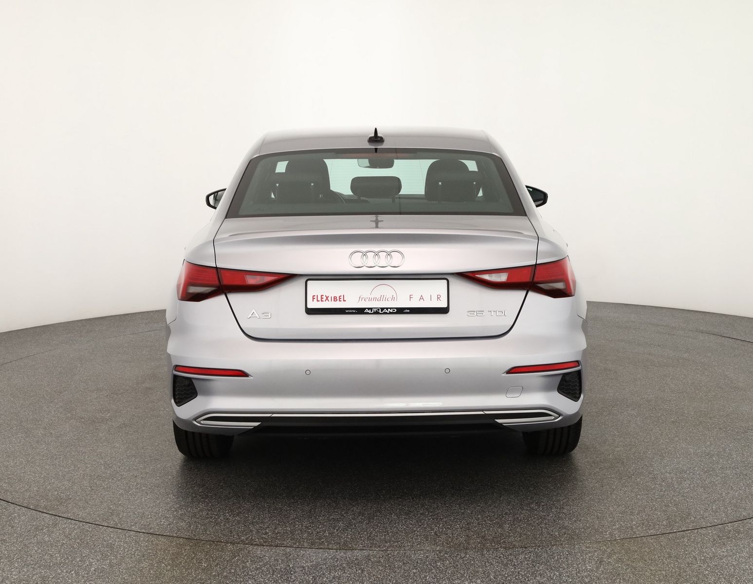 Audi A3 35 TDI S-Tronic Limousine LED Navi AHK Tempo