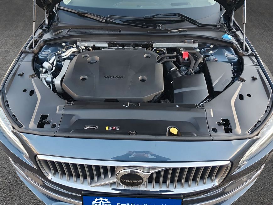 Volvo S90 B5 D AWD Ultimate Bright Standheizung 360°Ca