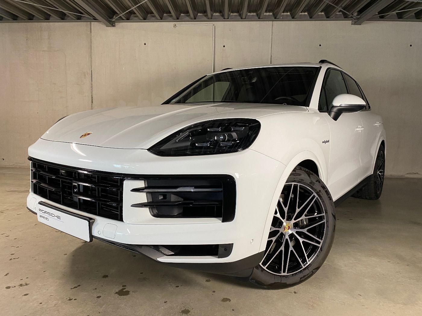 Porsche Cayenne E-Hybrid | Nachtsicht | InnoDrive |