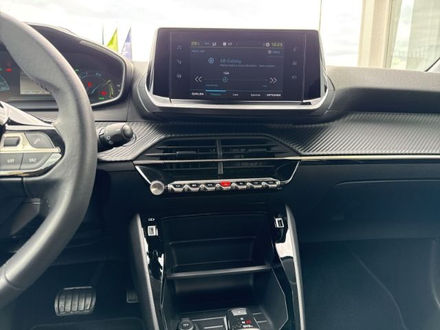 Peugeot 208 e Active - Samsaru's Car Outlet