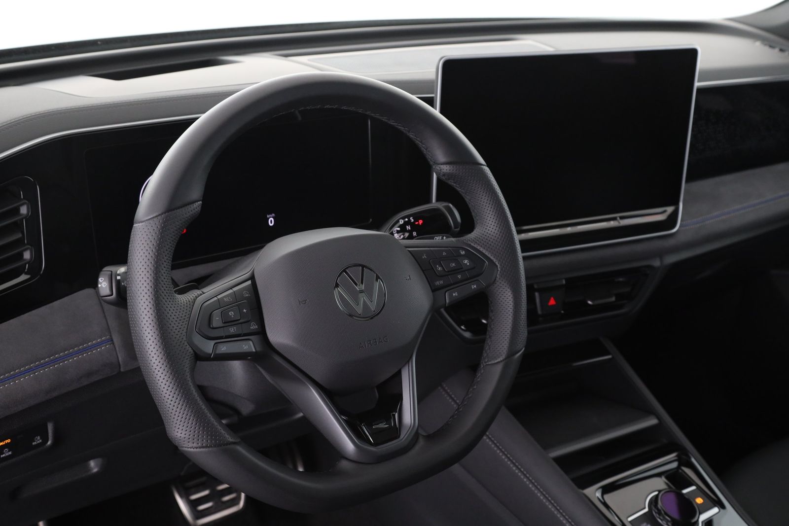 Volkswagen Tiguan 2.0 TDI DSG 4MOTION R-Line BLACK STYLE