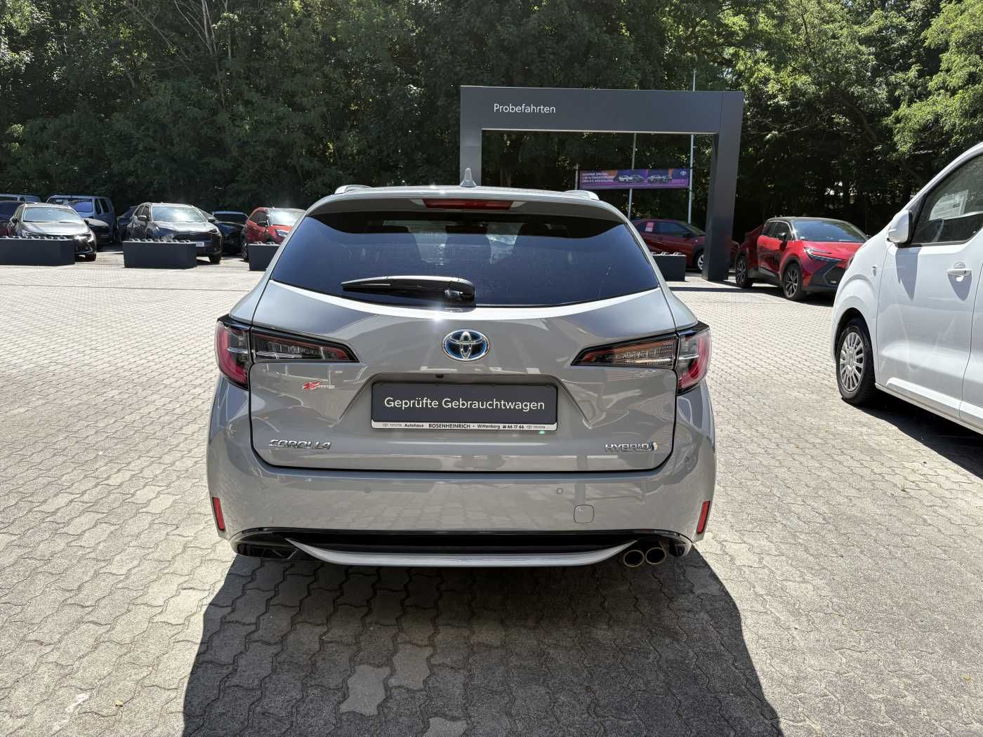 Toyota Corolla Touring Sports Hybrid - Samsaru's Car Outlet