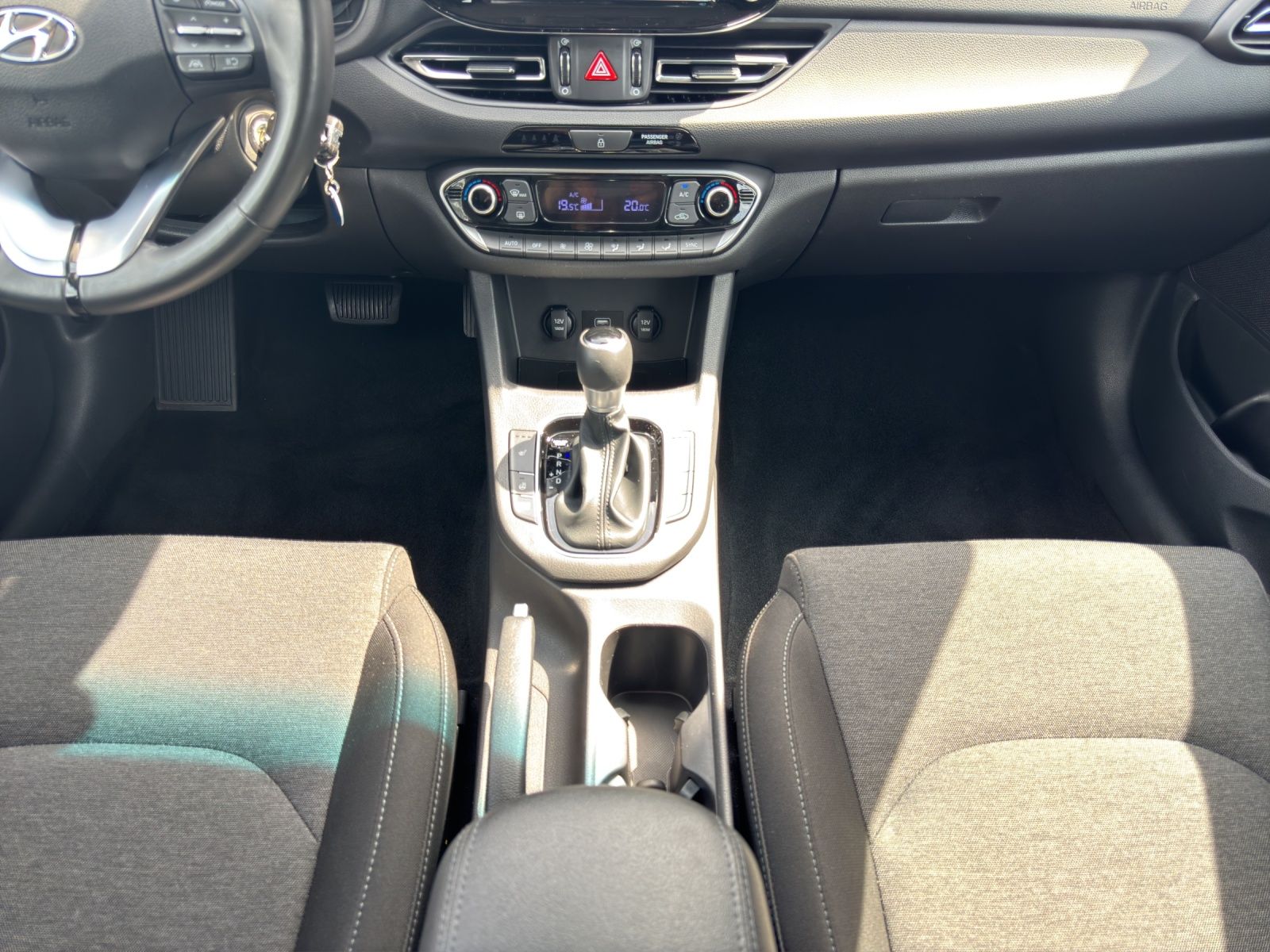 Hyundai i30 1.0 T-GDI DCT Trend - Samsaru's Car Outlet