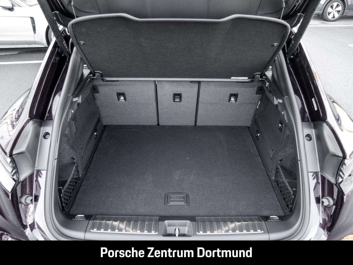 Porsche Macan 4 BOSE Surround-View Panorama LED-Matrix