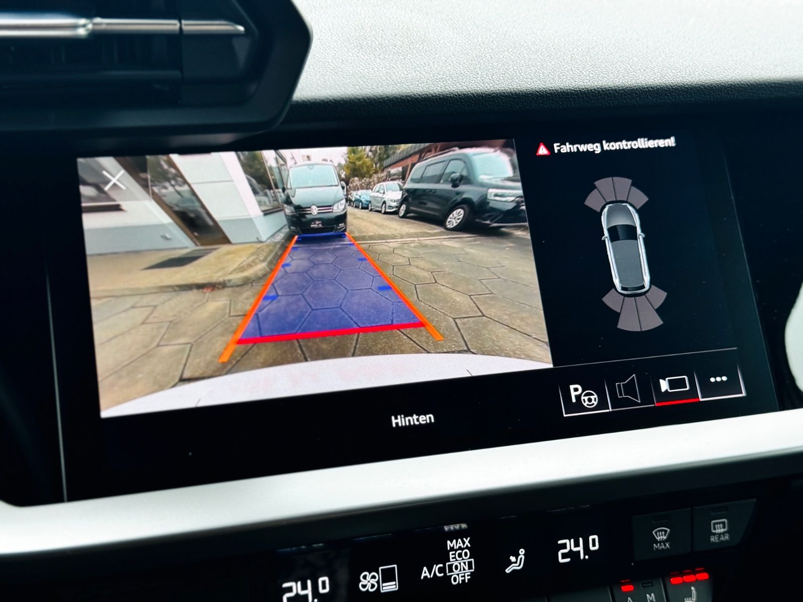 Audi A3 Sportback 40 TDI quattro S-LINE/ACC/MATRIX