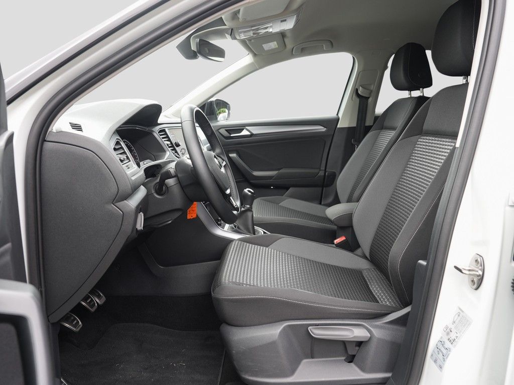 Volkswagen T-Roc 1.0 TSI Active - Samsaru's Car Outlet