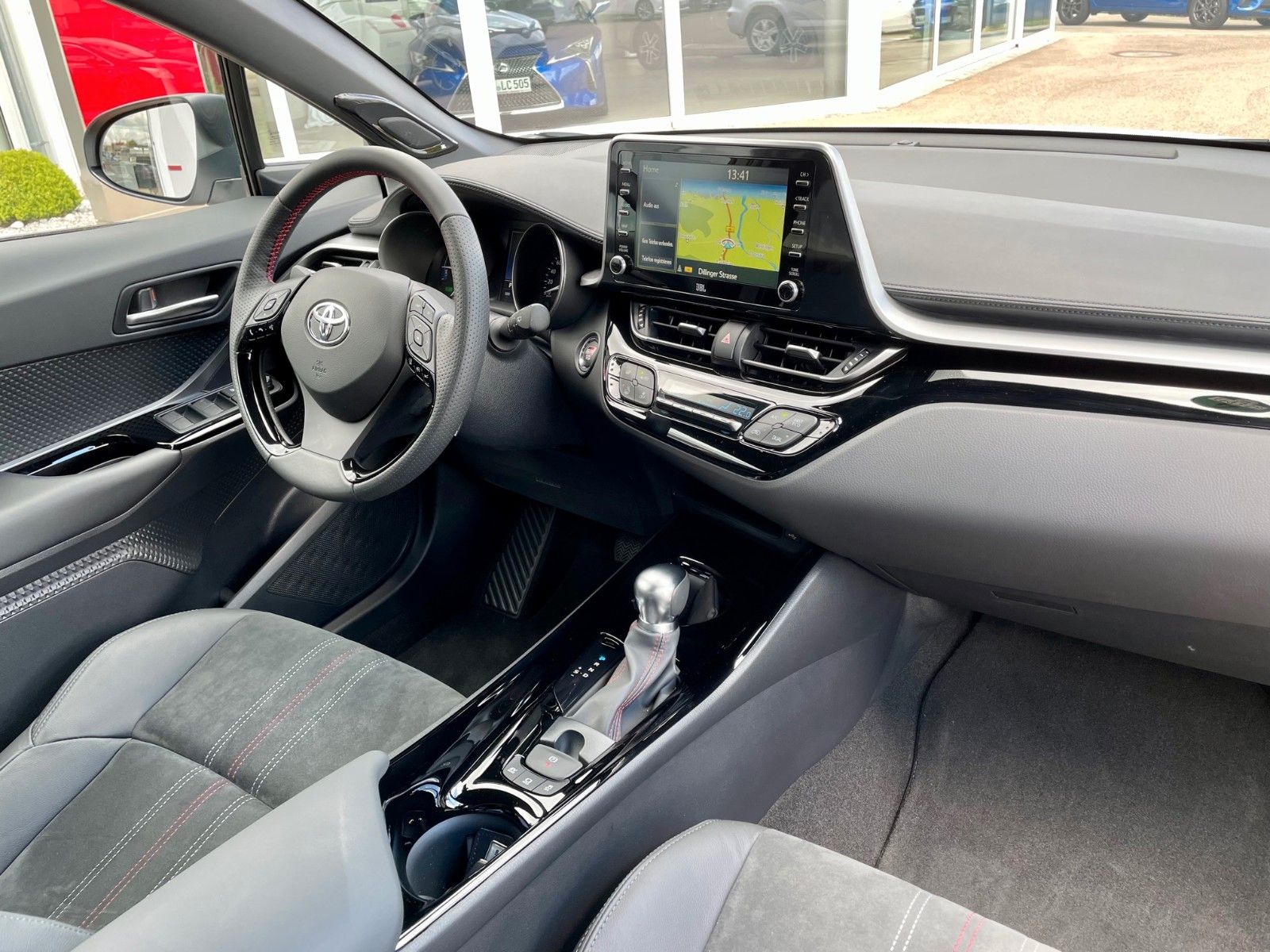 Toyota C-HR GR Sport Hybrid - Samsaru's Car Outlet