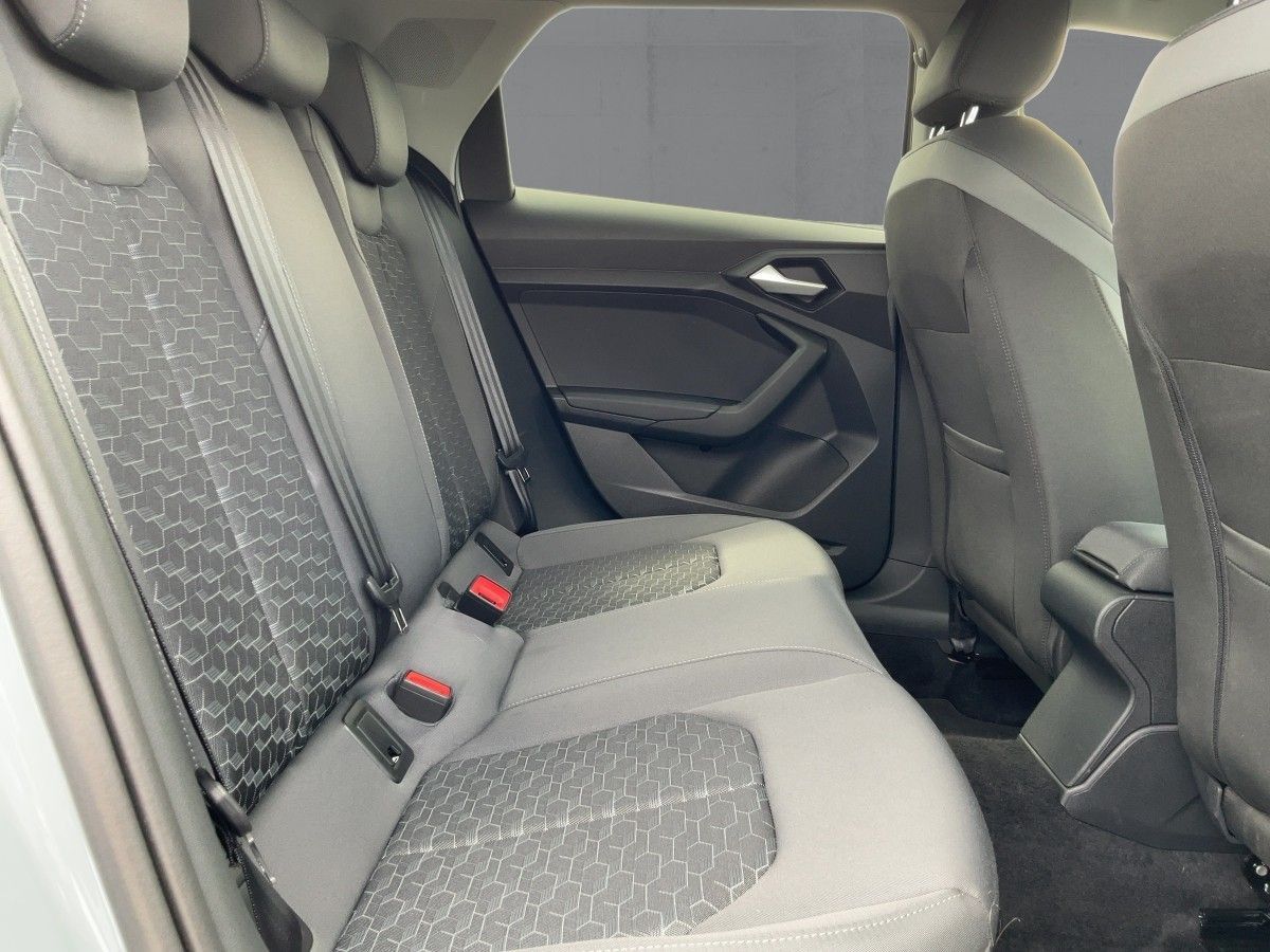 Audi A1 Sportback 30 TFSI S-TR S-LINE - Samsaru's Car Outlet
