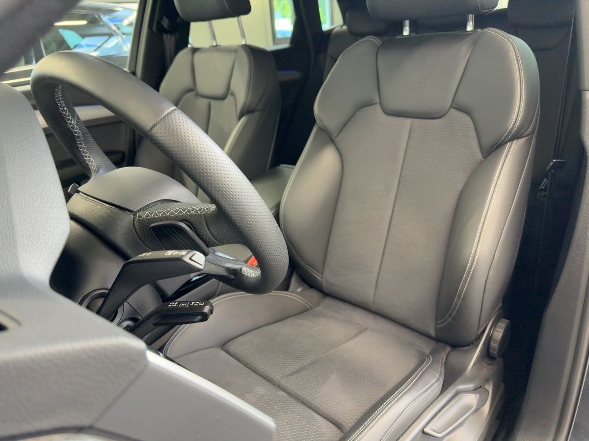 Audi Q5 S line 40 TDI quattro Matrix B&O Kamera AHK