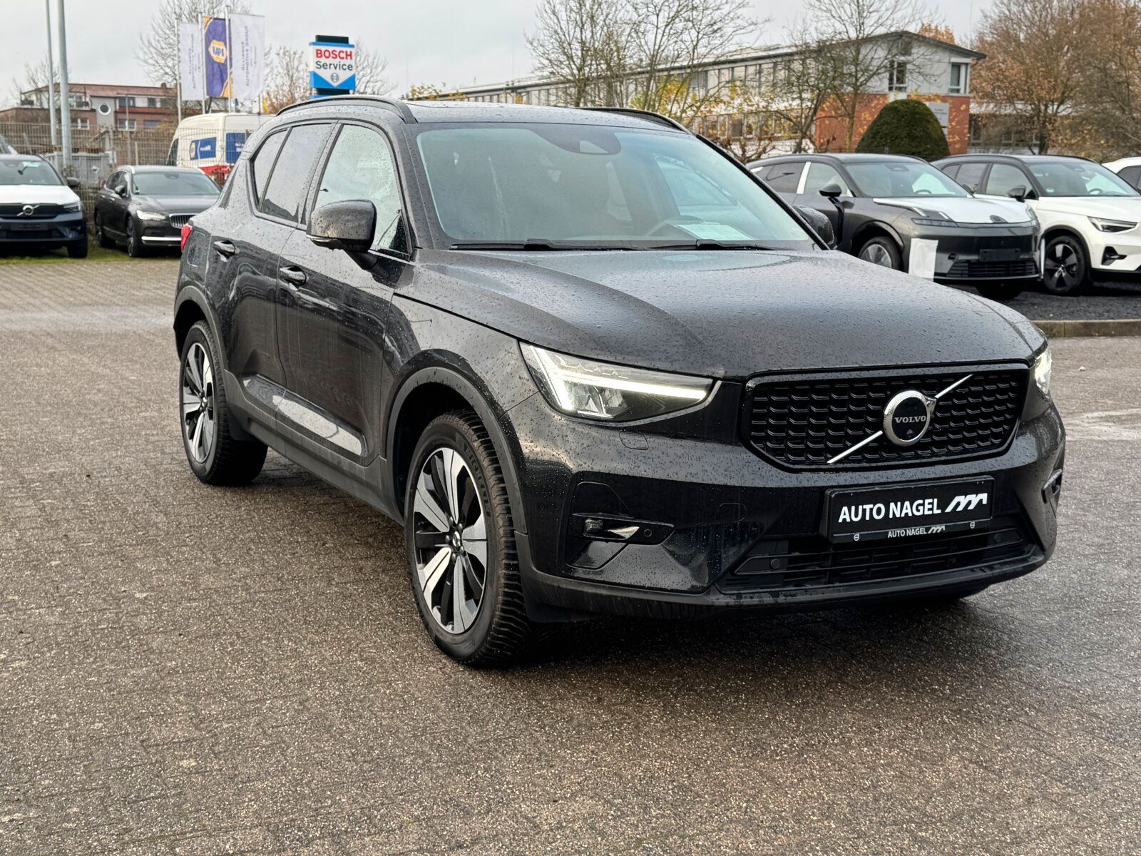 Volvo XC40 T5 Ultimate Dark AHK|PANO|