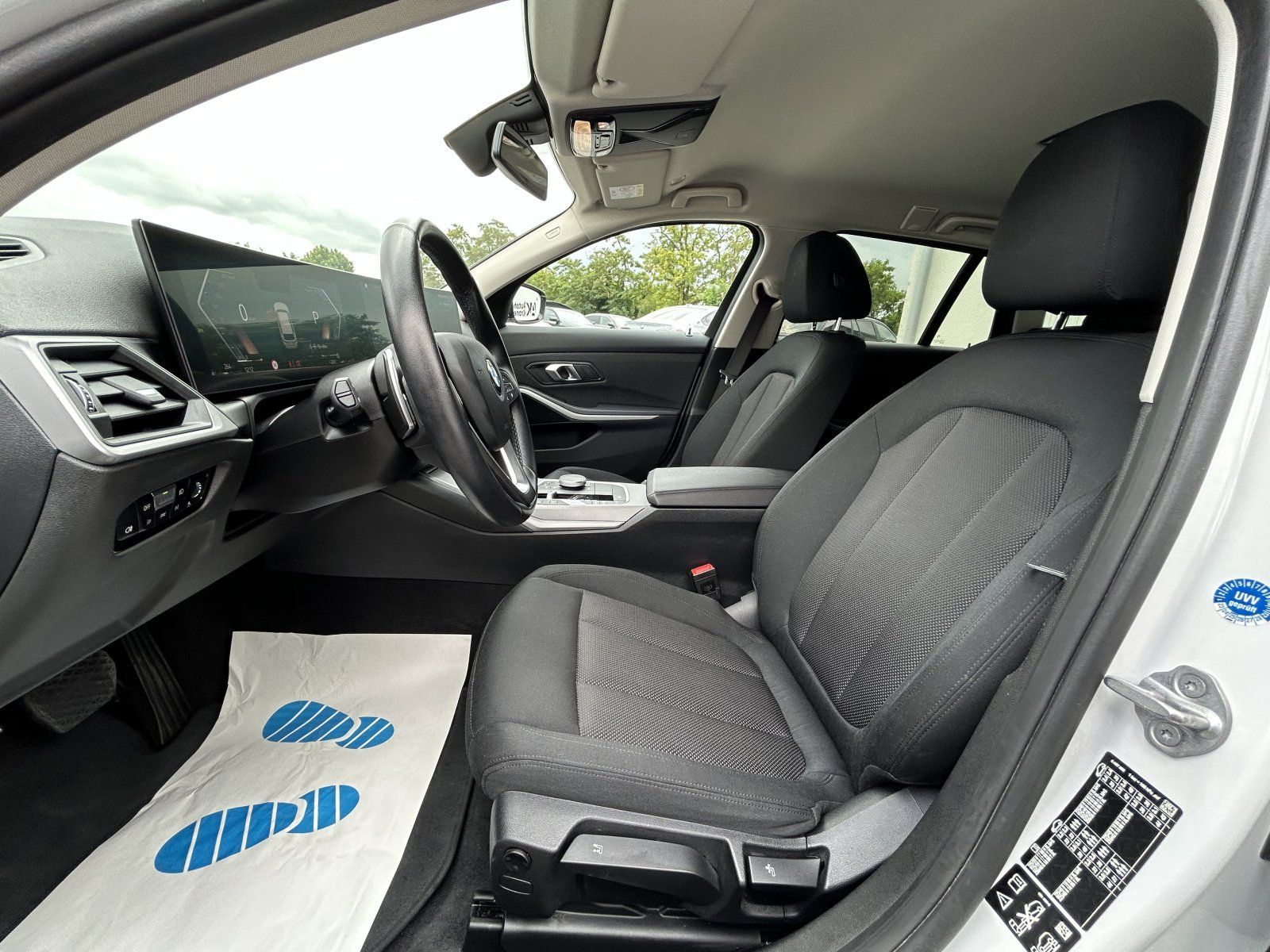 BMW 320 d Mild Hybrid xDrive - Samsaru's Car Outlet