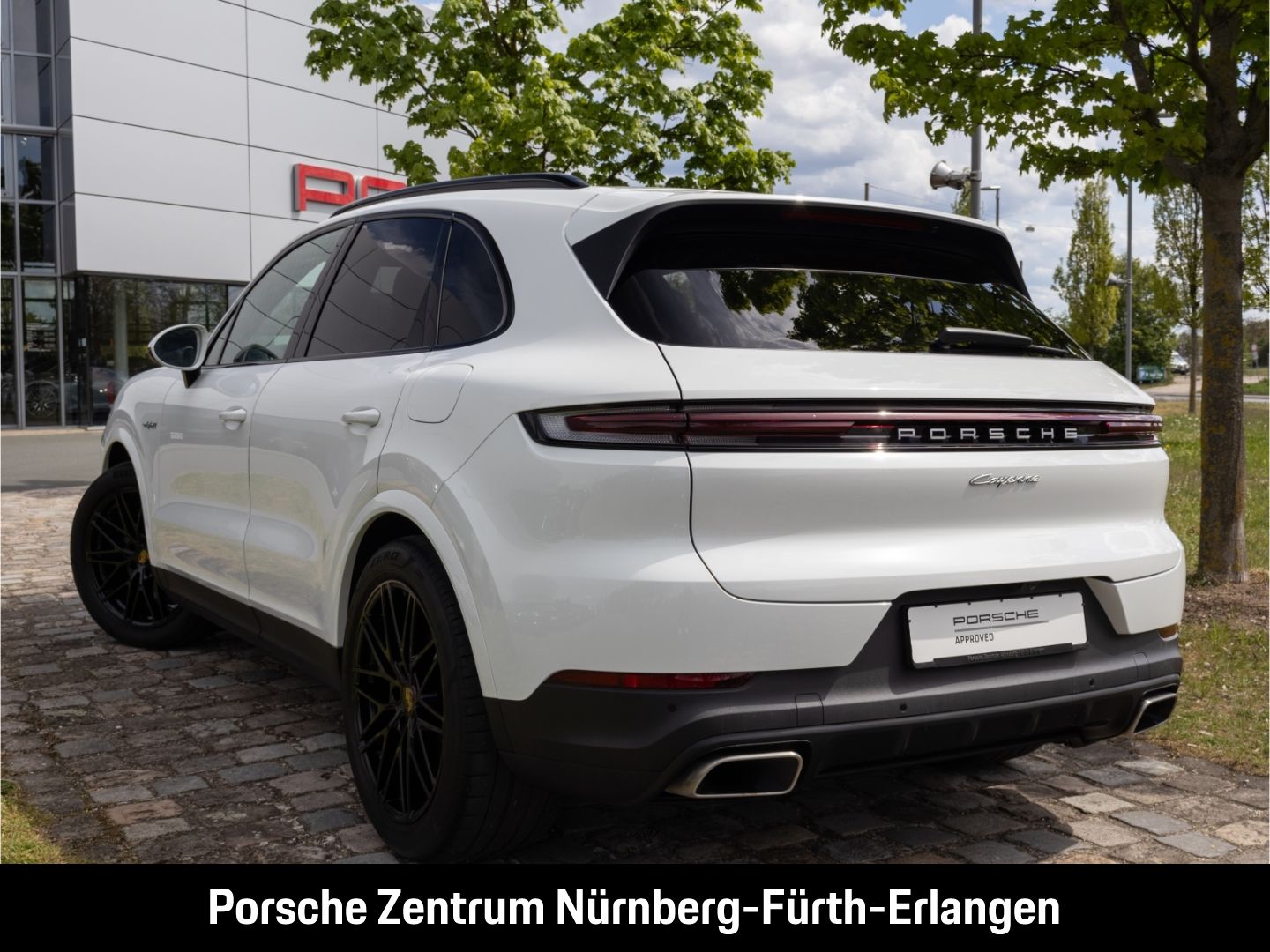 Porsche Cayenne E-Hybrid AHK Luftfeder InnoDrive 360°Kam