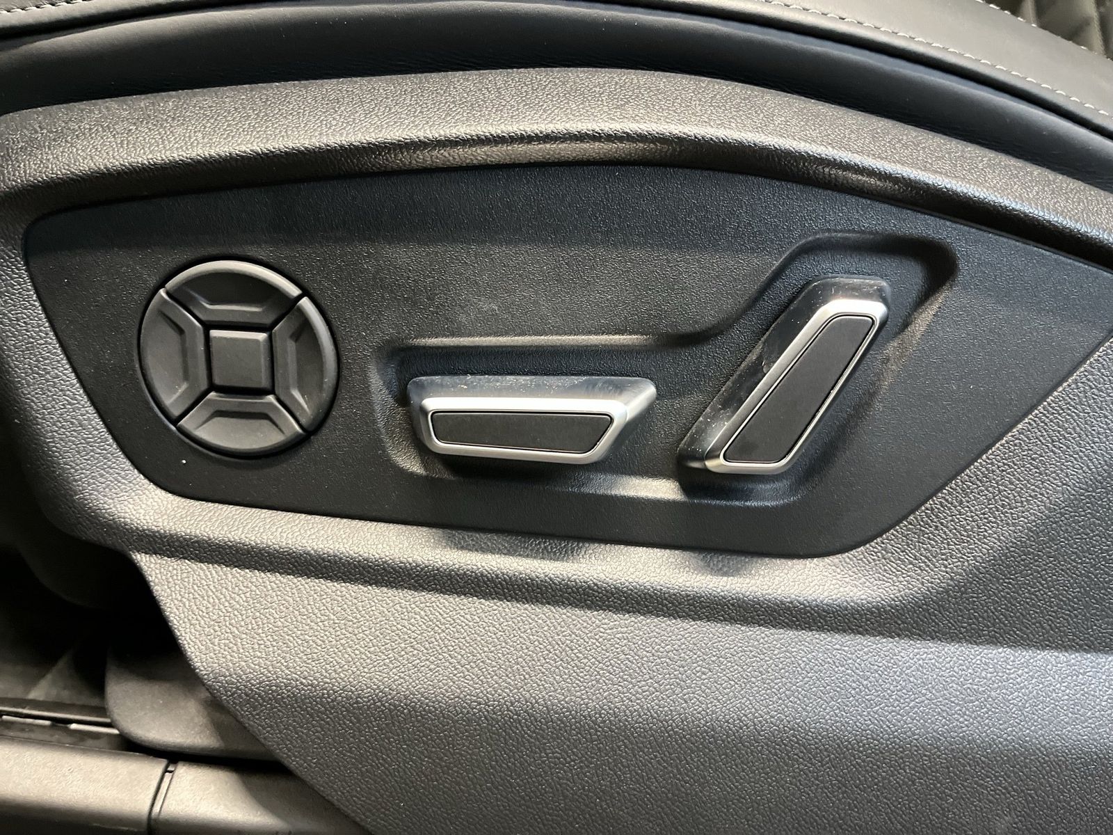 Audi Q7 50 TDI quattro tiptronic S line 360 Matrix