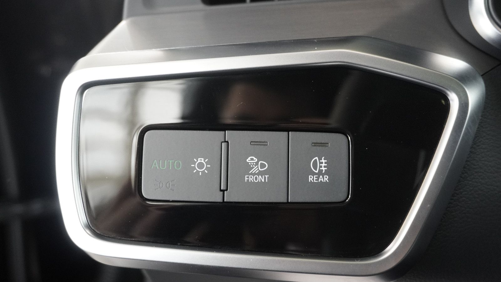Audi A6 Avant 55 TFSI quattro - Samsaru's Car Outlet