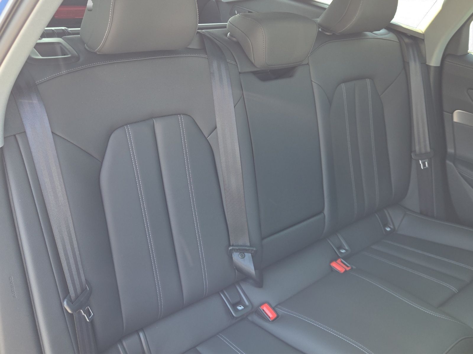 Audi A6 Avant TDI quattro S-LINE*MATRIX*HUD*AHK*PANO*