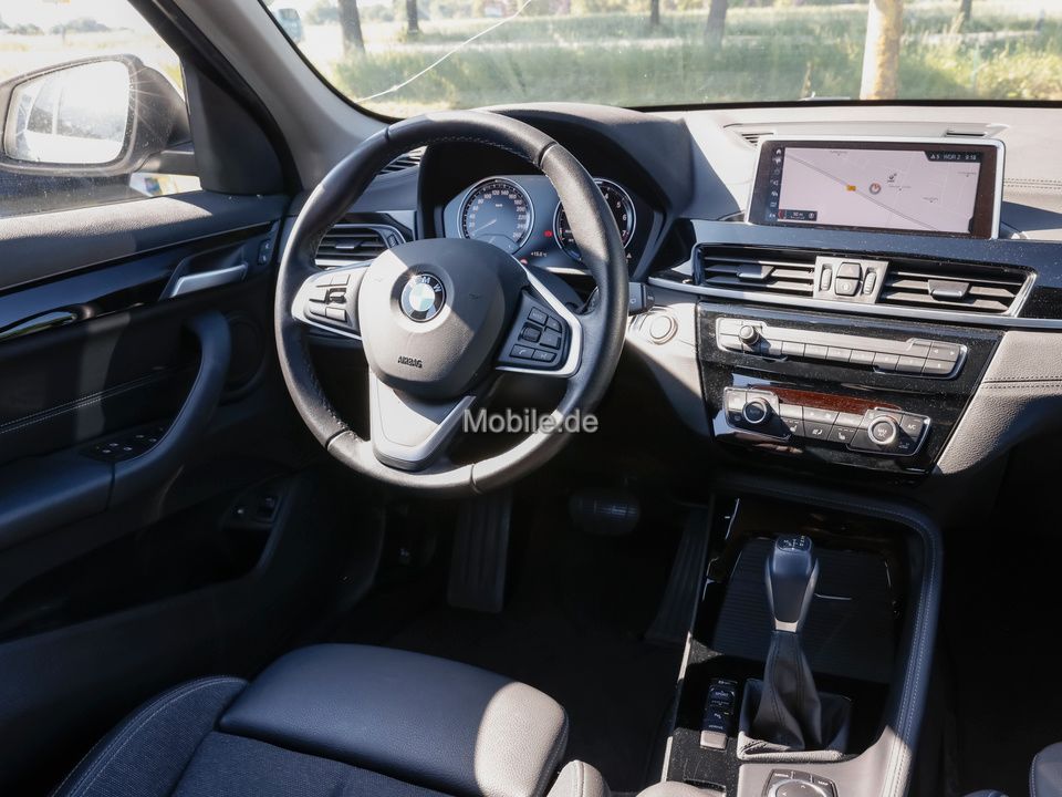 BMW X1 xDrive25e Sport Line Steptronic - Samsaru's Car Outlet