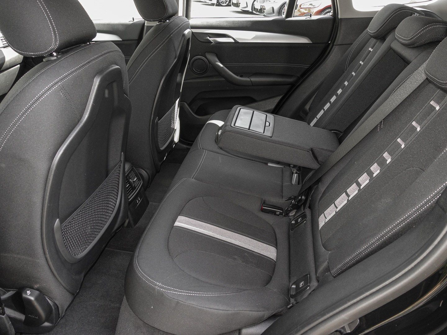 BMW X1 xDrive25e - Samsaru's Car Outlet