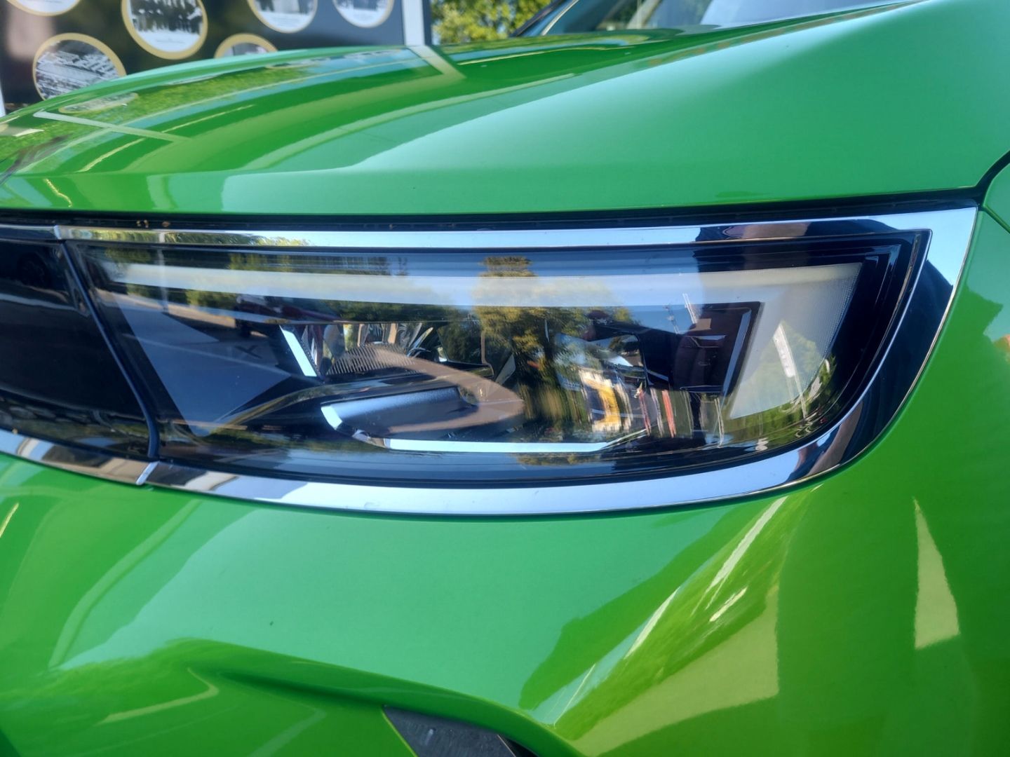 Opel Mokka-e Elegance - Samsaru's Car Outlet