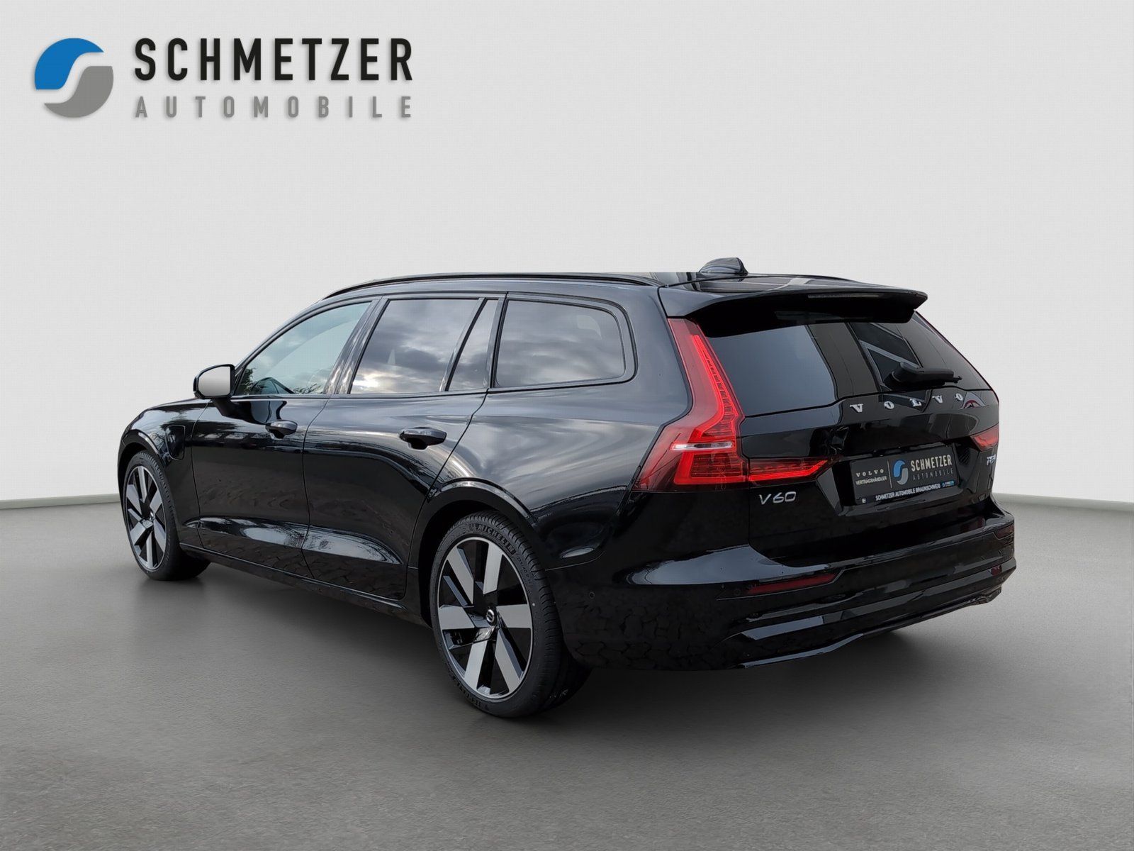 Volvo V60+T8+AWD+AWD+GT+Ultra+Dark+Bowers-W+360°Kamera