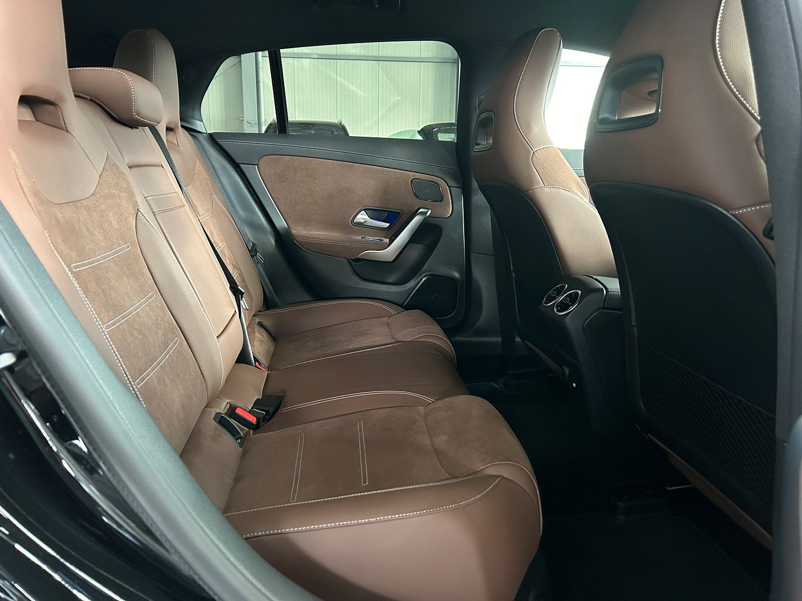 Mercedes-Benz CLA 250 Shooting Brake 4M AMG - Samsaru's Car Outlet