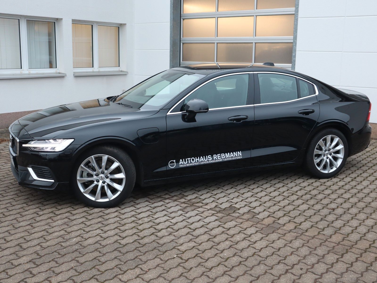 Volvo S60 T8 Inscription Recharge Plug-In Hybrid AWD
