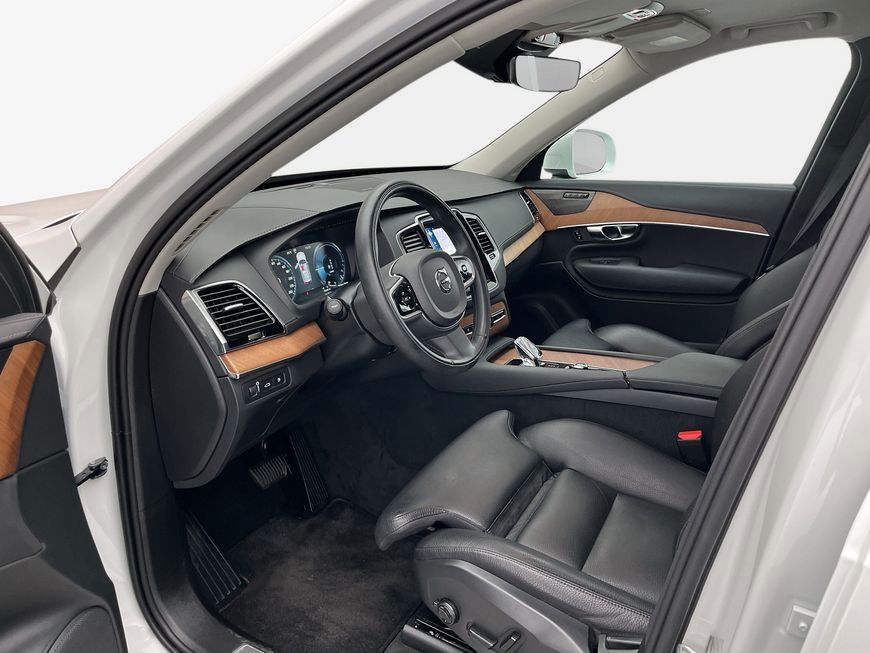 Volvo XC90 T8 AWD Recharge - Samsaru's Car Outlet