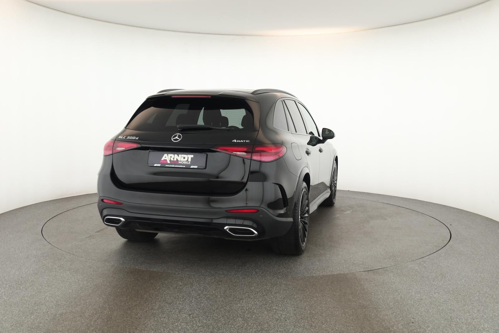 Mercedes-Benz GLC 300 d 4M AMG Advanced Night DIGITAL Pano AHK