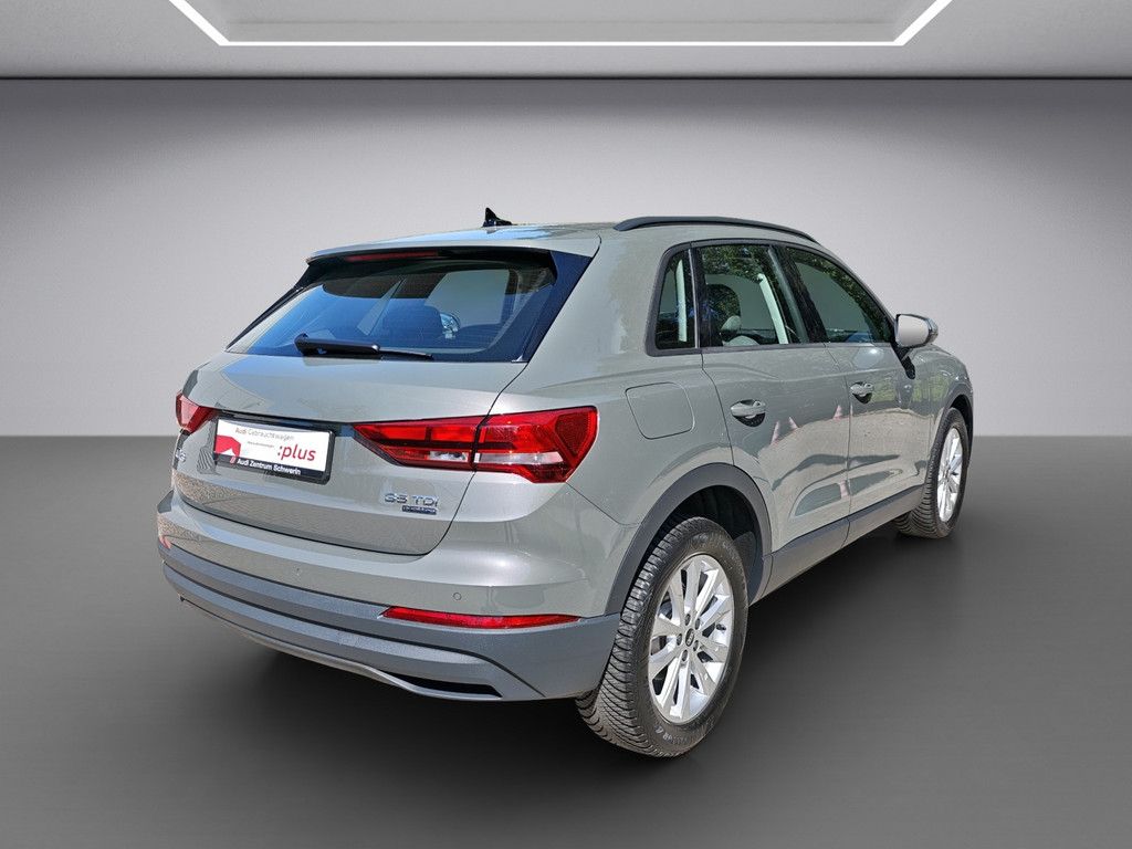Audi Q3 35 2.0 TDI quattro S-tronic - Samsaru's Car Outlet