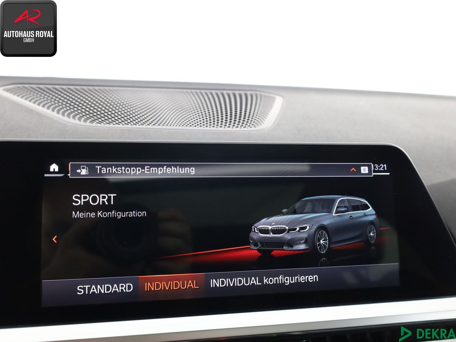 BMW 320 e T xDrive SPORTLINE - Samsaru's Car Outlet