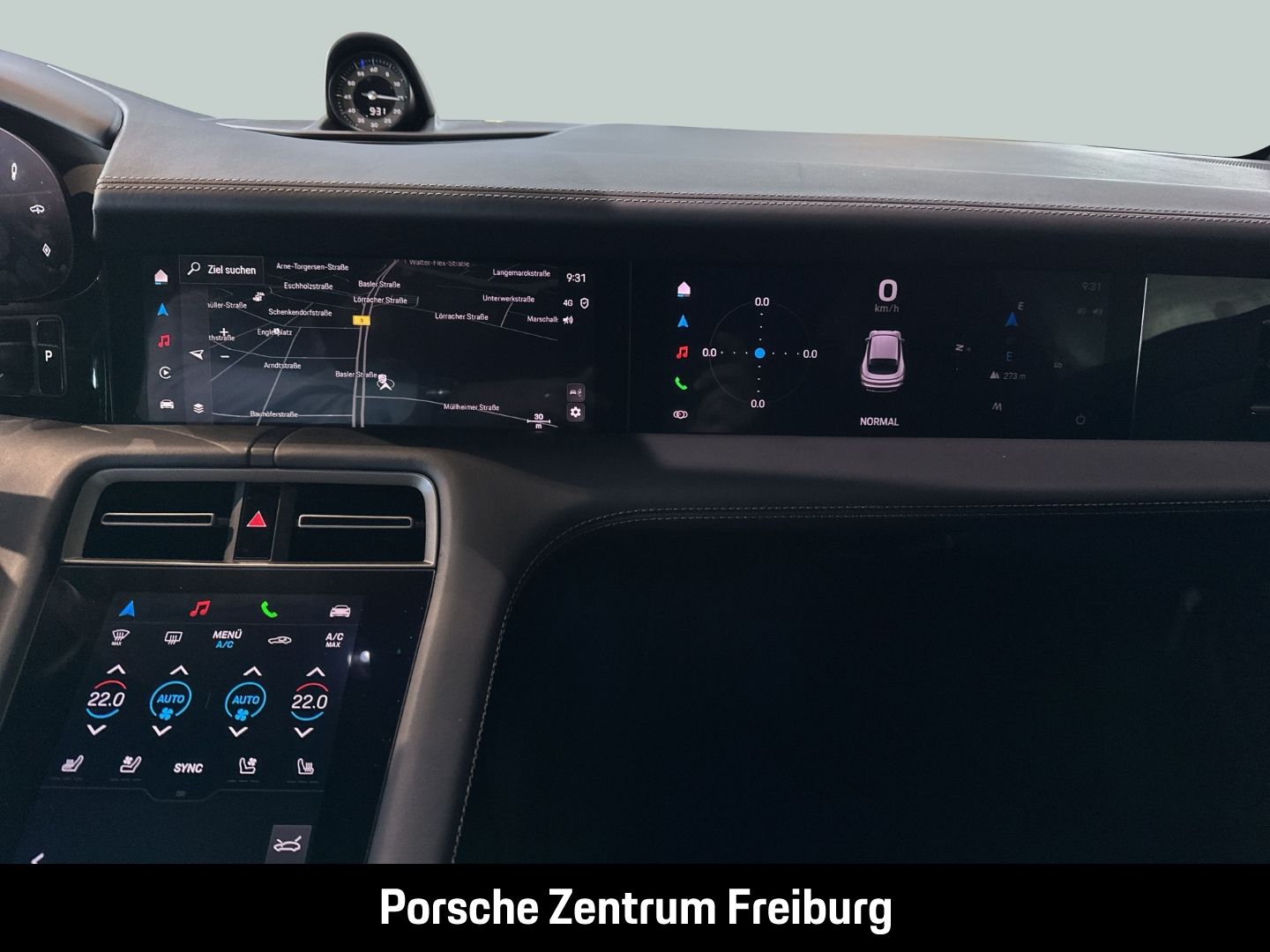 Porsche Taycan Turbo S Cross Turismo Burmester InnoDrive