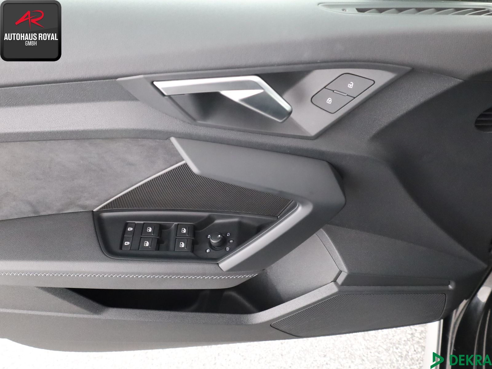 Audi A3 Limousine 35 TFSI S LINE - Samsaru's Car Outlet